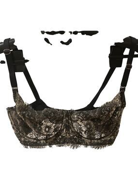 NWT Skarlett Blue Black Lace Bra size 30DDD